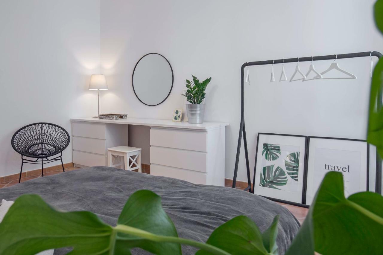 Casa Giada Apartment Salerno Ngoại thất bức ảnh